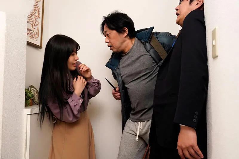 Cô gái éo le gặp lại kẻ cưỡng dâm mình 10 năm trước